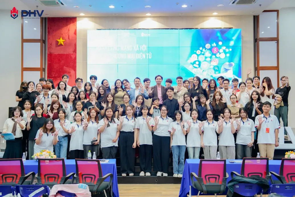 DHV - Trường Đại Học Hùng Vương TPHCM