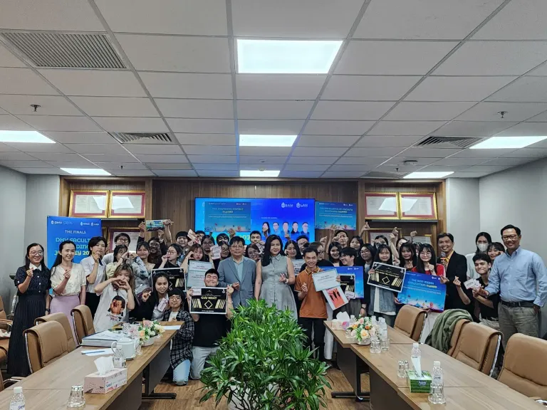 DHV - Trường Đại Học Hùng Vương TPHCM